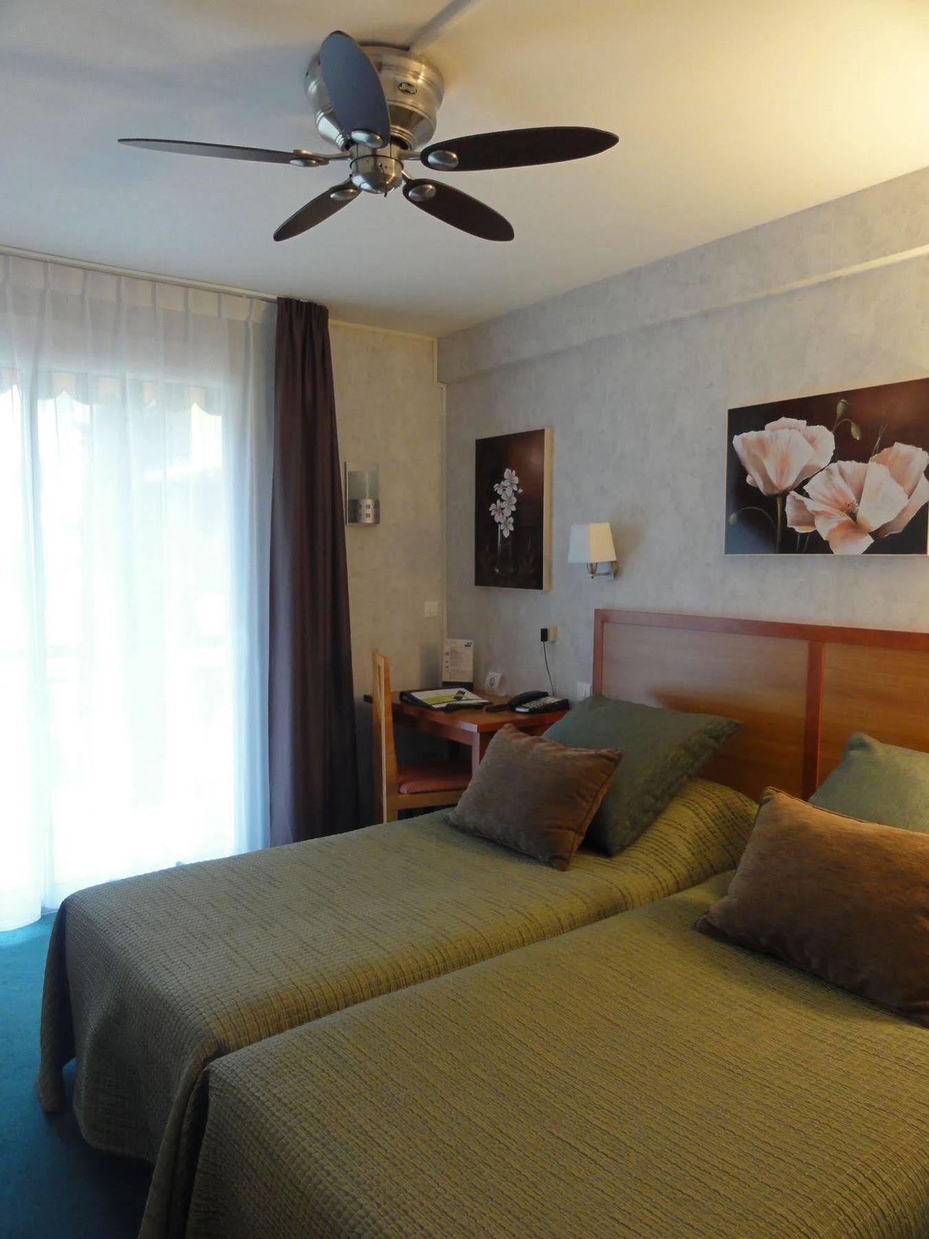 Hotel Princess Верне-ле-Бен Екстериор снимка